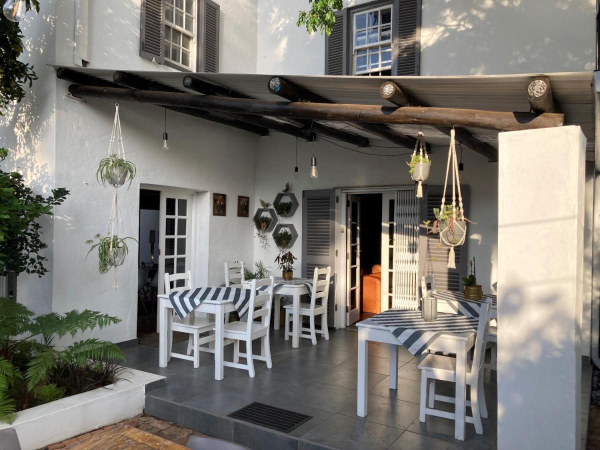 Battiss Guest House Pretoria Bagian luar foto