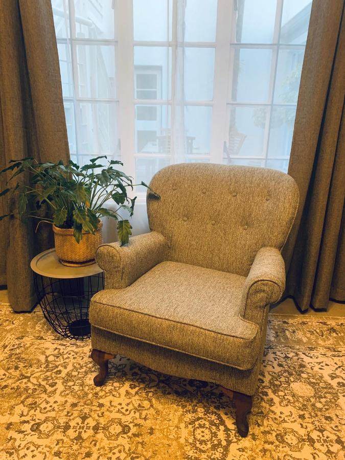 Battiss Guest House Pretoria Bagian luar foto